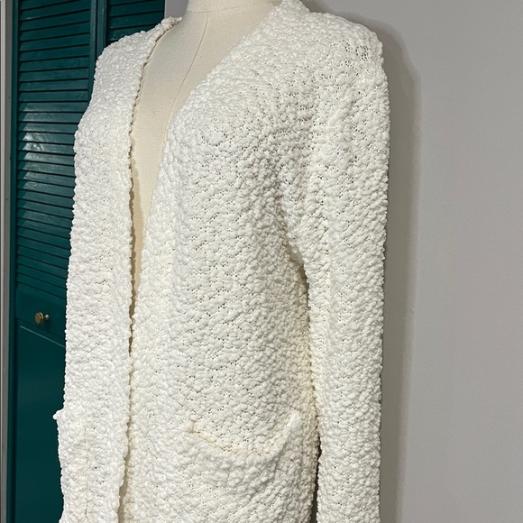 Zenana nwt Long Sleeve Popcorn Sweater Cardigan with Pockets - small - Picture 5 of 5